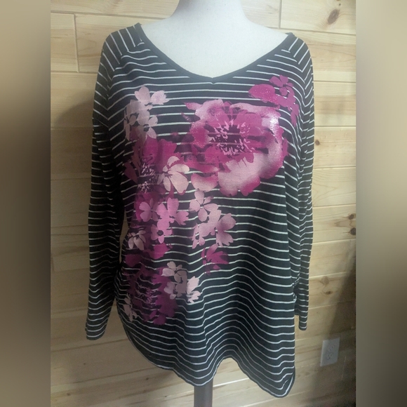 JMS By Hanes 3X Striped Floral Top - Picture 1 of 7